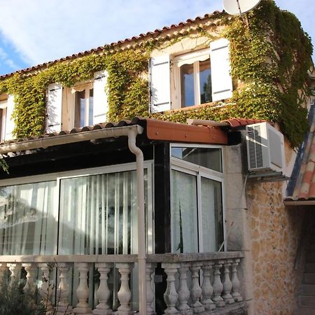 Maison D'Hote Villa Monique Cuges-les-Pins Esterno foto